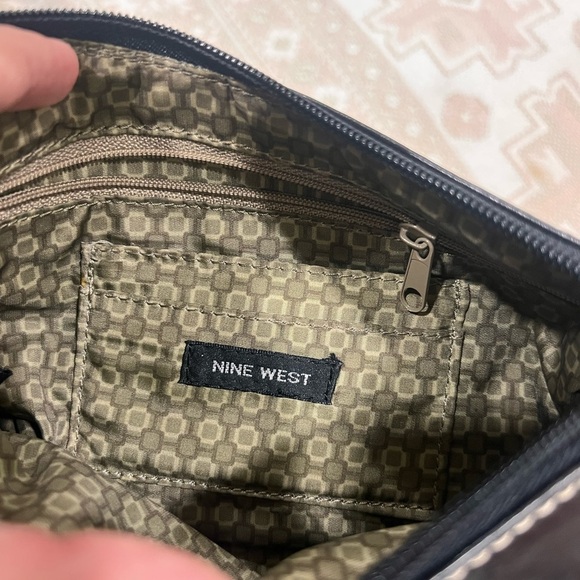 Y2K NINE WEST Black Leather Women's Bag - Picture 3 of 4